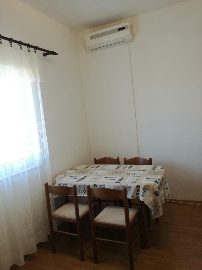 Apartments Dorkin Preko Ngoại thất bức ảnh