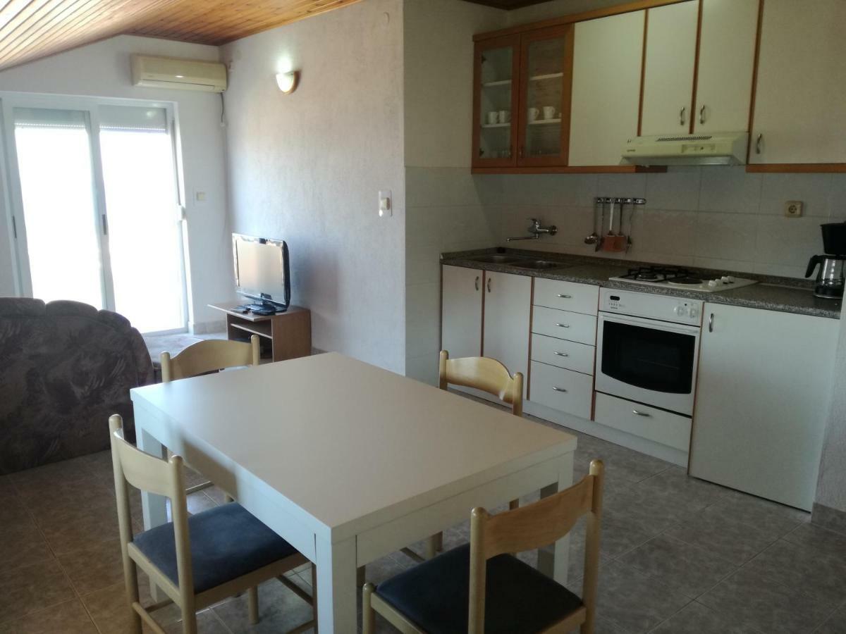Apartments Dorkin Preko Ngoại thất bức ảnh
